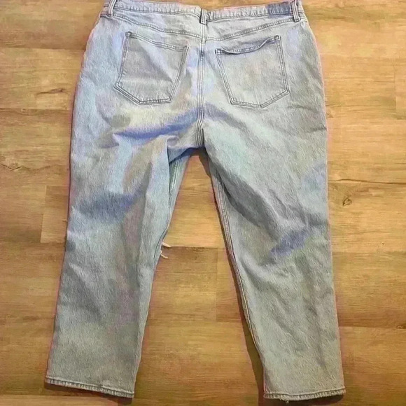 Abercrombie Curve Love Ultra High Rise 90s Straight Jean sz 36/22S - Picture 7 of 11